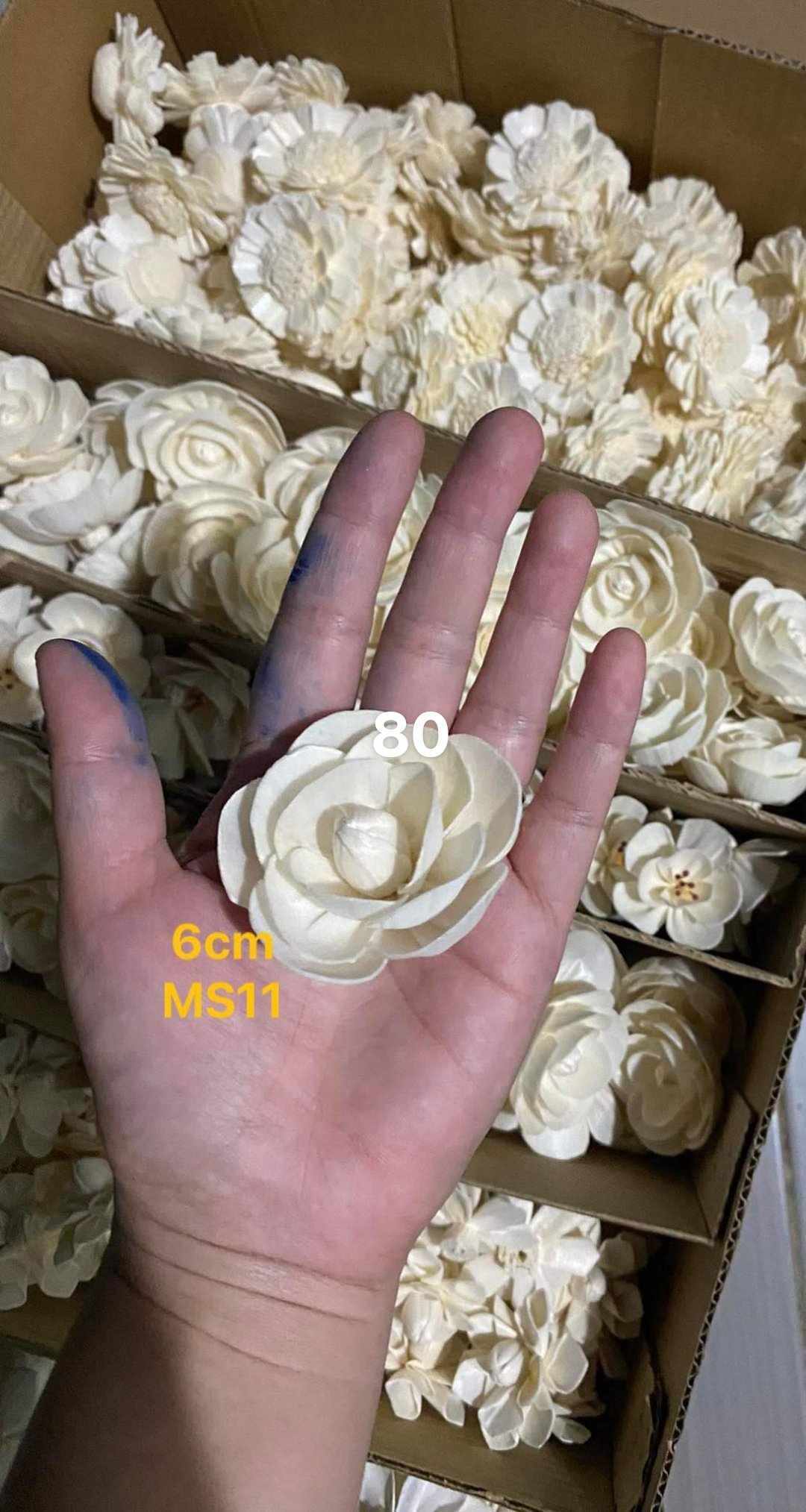 Sola Wood Flower